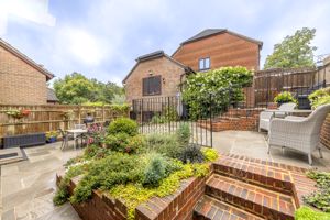 Photo 16- click for photo gallery